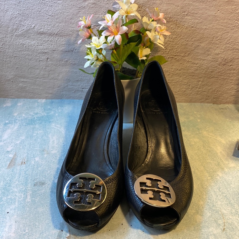 Tory Burch wedges SZ 10